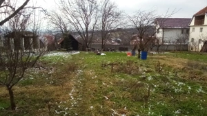 Dau in chirie teren, gradina, casa Str Colinelor - imagine 3