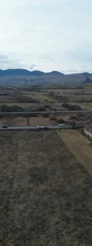 Teren de vânzare   Oportunitate excelentă pe E60!  - imagine 2
