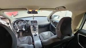 Volvo XC60, an 2013, D5, 2400 cm, 215 CP, 4x4, 5 cilindri, automat, Distronic, BI-XENON - adaptive - imagine 6
