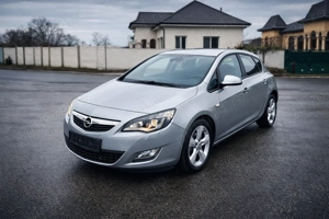 Opel Astra J 1.7 CDTI Euro 5   Clima, Xenon, Navigație, Jante Aliaj