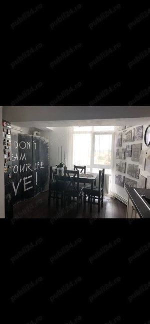 PROPRIETAR - Vand Apartament 3 Camere Ultracentral - imagine 6