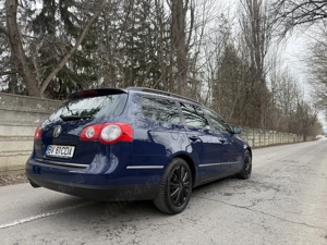 Volkswagen Passat Break 2.0 TDI 2009 euro 5 - imagine 9