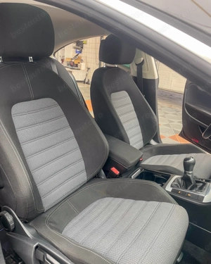 VW PASSAT CC , 2,0 TDI . 146 000 KM Reali , Trapa mare , Bi-Xenon , Buy-Back . Jante R18 - imagine 17