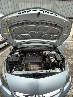 Opel Astra J sedan  - imagine 8