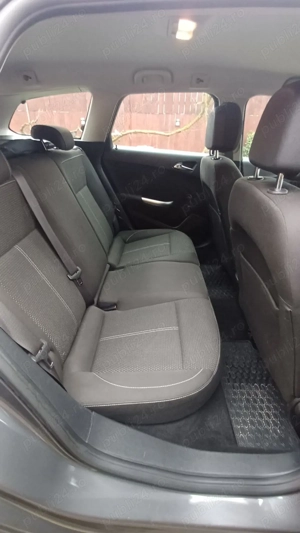 Opel Astra J Sports Tourer  - imagine 8