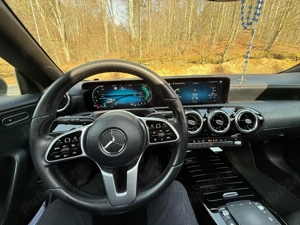 Mercedes CLA 180D - imagine 3