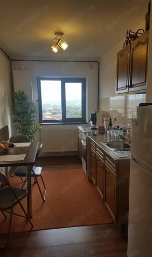 De închiriat ap 2 camere, blocul poștei,