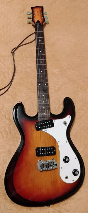 Chitara bariton Harley Benton