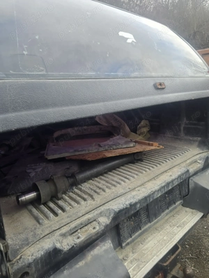 vand mitsubishi l200 fara cutie - imagine 2