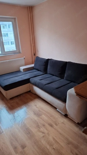 inchiriez apartament 2 camere decomandate 