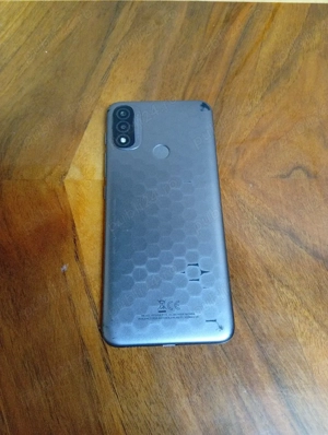 Vând Telefon Motorola Moto E 20 