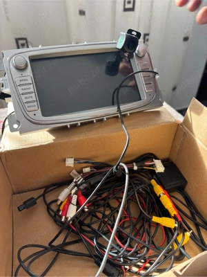 Navigatie destinata ford focus mk2 2008