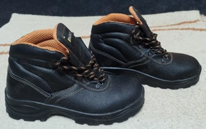 bocanci de protecție pt muncă 