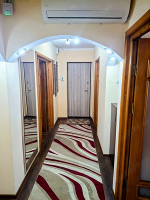 Vând apartament cu 3 camere - imagine 4