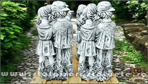 Statuetă copii cu coșuleț, gri patinat, model S7. - imagine 5