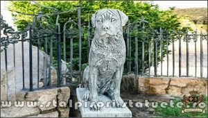 Statuetă câine rottweiler, din beton, model S12.
