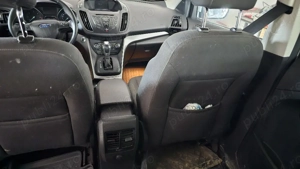 Vând Ford Kuga  - imagine 3