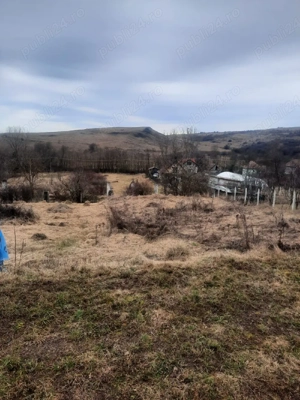 Vând teren intravilan în sat Sutu com Ciurila 1800 mp Intabulat cu CF +utilități apa canal curent  - imagine 9