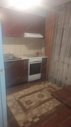 Inchiriez apartament 3 camere,duplex, complet mobilat, zona centrala,recent renovat - imagine 3