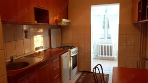 PF inchiriez o camera intr-un apartament de 3 camere, in zona Nicolina 1, doar la o FATA - imagine 5