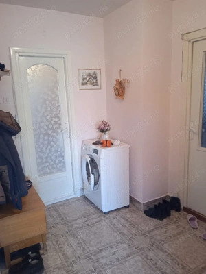 Vând apartament 2 camere decomandat 78.000 euro - imagine 5