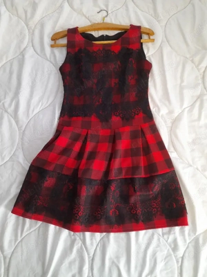 vand rochie mărimea S M