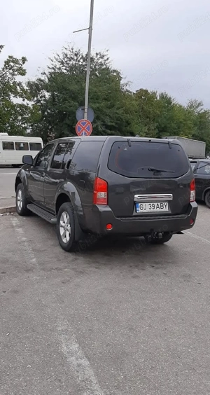 Vând Nissan Pathfinder 4x4, 2,5 dci 177 cp, 7 locuri, cu doar 151000 km rulați - imagine 5