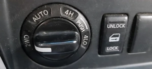 Vând Nissan Pathfinder 4x4, 2,5 dci 177 cp, 7 locuri, cu doar 151000 km rulați - imagine 10