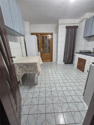 2 camere, decomandat, etaj 5 din 10, Bd.Unirii Sud -comision 0 - imagine 4