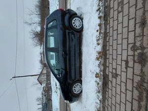 Vând Volkswagen Polo 