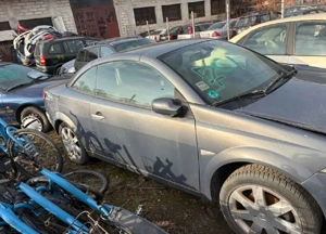 Dezmembrez Renault megane cabrio 1.6 16 valve full option decapotabila - imagine 4