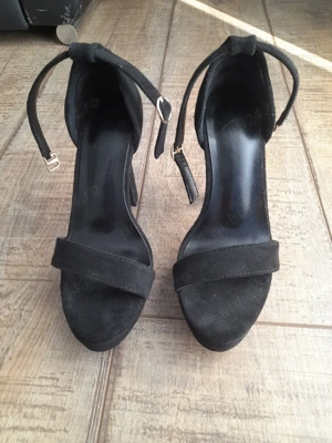 vând pantofi mărimea 32 - imagine 2