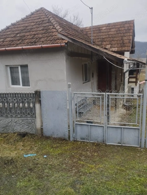 vânzări imobiliare - imagine 2