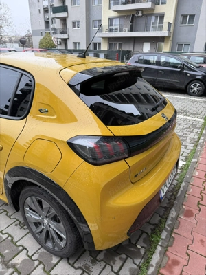 Peugeot e208 Allure Pack - imagine 2