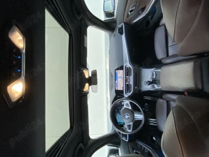 BMW G20 seria 3 330e M Sport Automat trapa 2021 - imagine 2