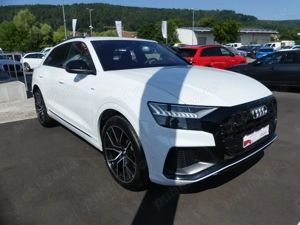 Audi Q8 S - Line - imagine 9