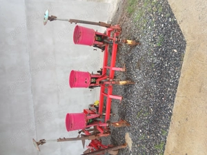 Vând utilaje agricole pt tractoare de putere 25-35CP - imagine 5