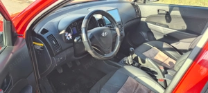 Vând Hyundai i30,1400benzină,109cp,2850Euro Tel:  - imagine 5