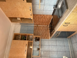 Închiriez apartament cu două camere - imagine 3