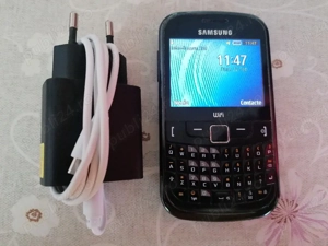 Telefon Samsung echipat. 