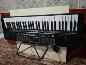 Vând Orga Meike MK-2108 in stare foarte buna pentru detalii la numărul de telefon  ! Prețul