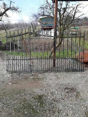 Poarta din profit T zincat