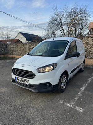 ford transit courier 2020
