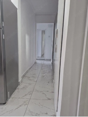 apartament cu 3 camere - imagine 3