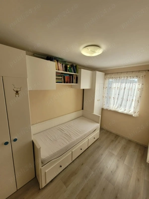 Proprietar, inchiriez apartament 3 camere, zona Vasile Aaron