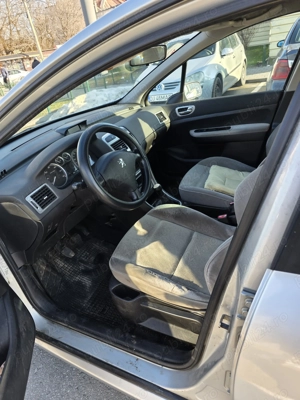 Peugeot 307 2004