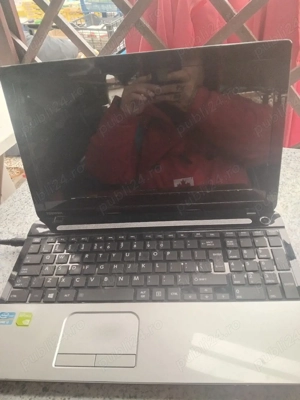 Laptop i 3 - imagine 2