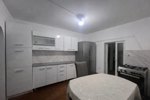 Casa   Spatiu Comercial - La pret de apartament - imagine 11