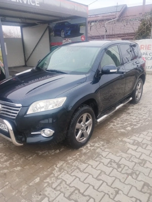 Vând Toyota Rav 4 - imagine 2
