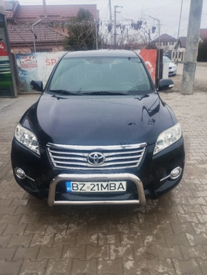 Vând Toyota Rav 4